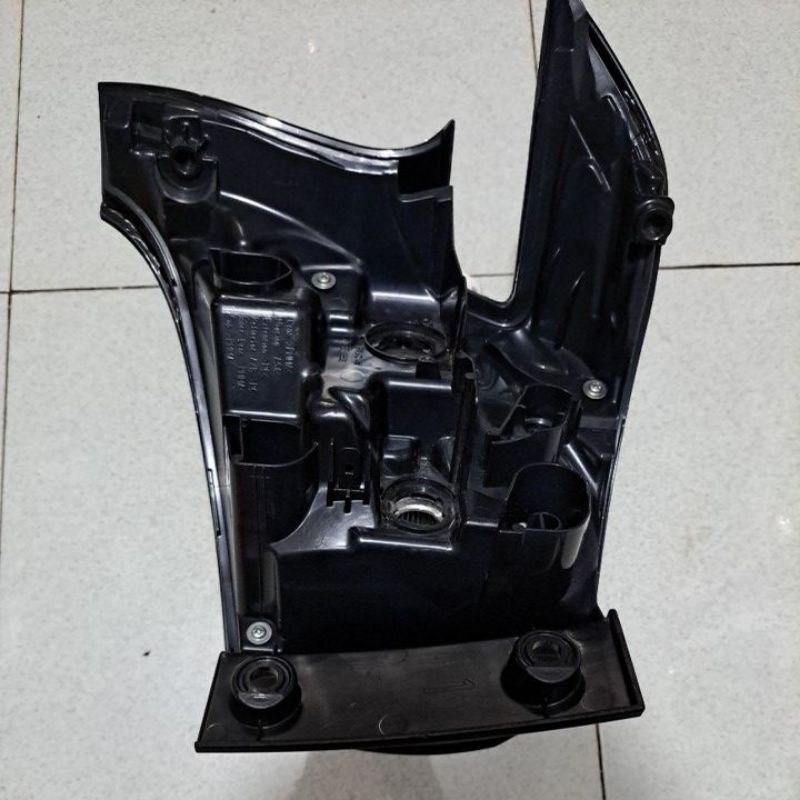 stoplamp lampu belakang toyota sienta kanan atau kiri