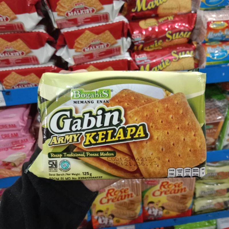 

Yummer l Snack camilan BogabiS Gabin Army Kelapa