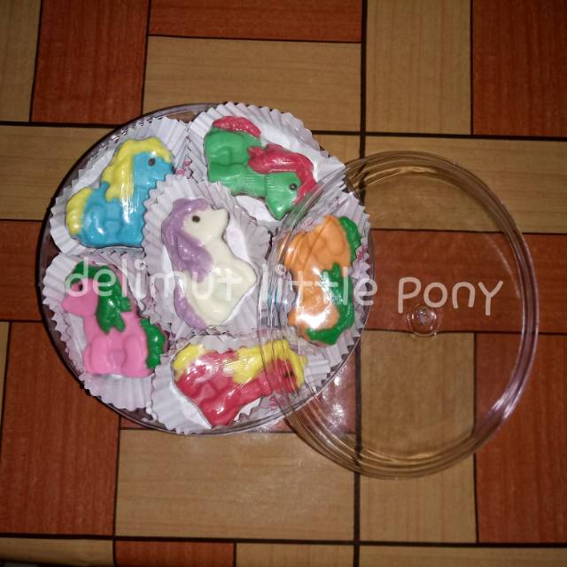 

Coklat Karakter Delimut Little Pony