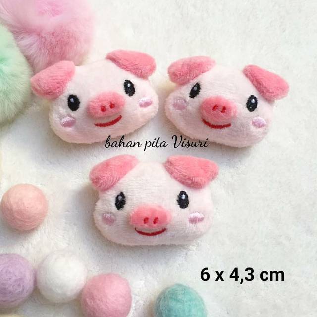 Aplikasi Boneka Pig Dacron