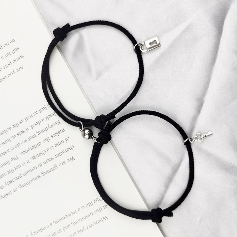 COD❤2 Pcs/set Baru Magnetik Beberapa Gelang Kunci Kunci Tali Tangan Pacar Dikepang Gelang Hari Valentine Hadiah Aone
