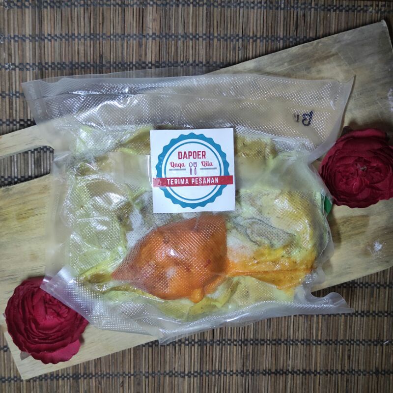 

BEBEK UNGKEP (1 Ekor Bebek + Sambal Korek) by Dapoer Qaqa Qila
