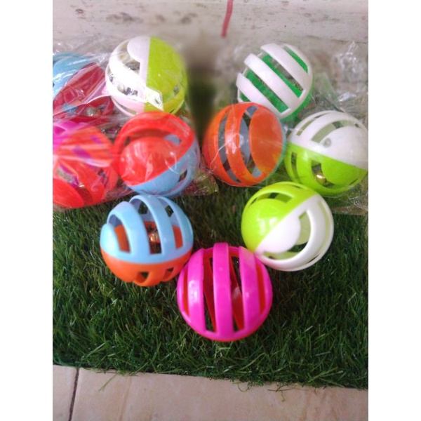 Mainan bola lonceng anjing kucing pet toy -bola kerincing Chiro besar(Dia6.5cm)