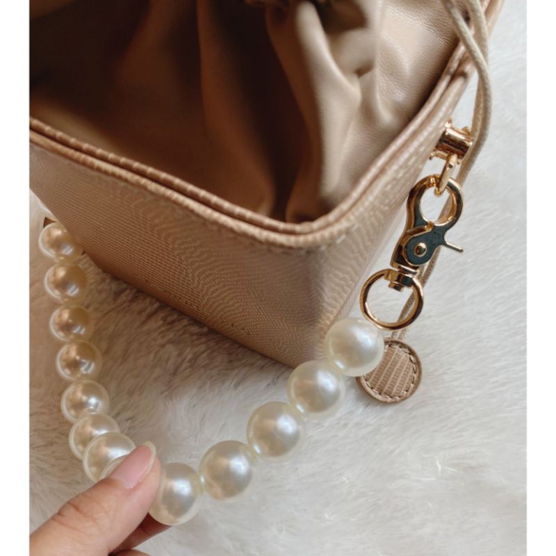 Pearl strap bag/ Tali tas mutiara