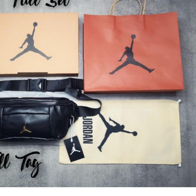 ۝ Air Jordan Regal Waistbag Air Crossbody Black/Gold Fullset Free Box, Paperbag, Dustbag ✮