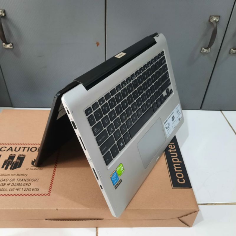 Asus TP201S  2in 1 Flip bisa jadi tablet Touchsreen intel N3710 Ram 4Gb/HDD 500Gb