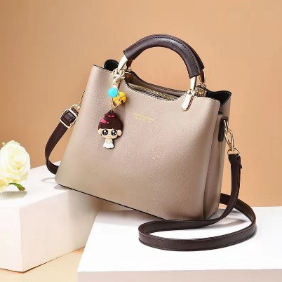 208,tas selempang Wanita Fashion import fashion terlaris dan tercantik tas selempang tas bag import