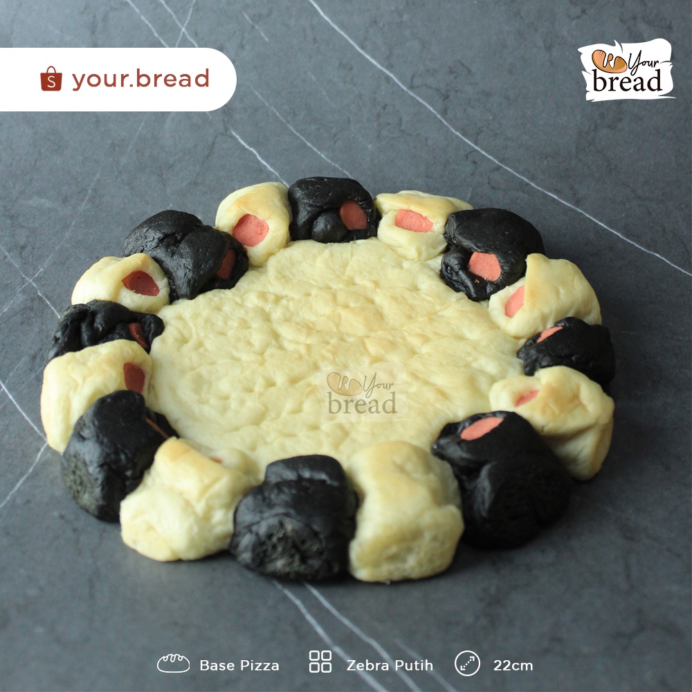 

Roti Pizza Sosis Zebra Putih Hitam Ukuran 22cm | Base Pizza Sosis 22cm Zebra