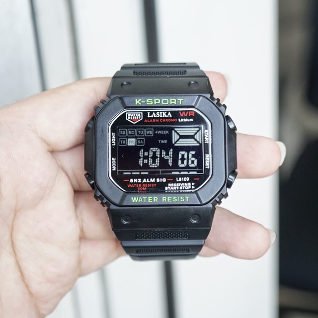 TERLARIS Jam Tangan Lasika L8109 Sport Digital Pria Water Resistant COD