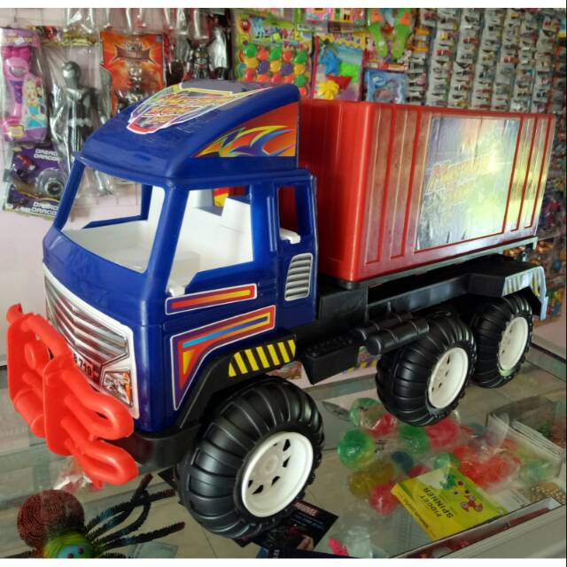 MAINAN TRUK BOX JUMBO MDB710
