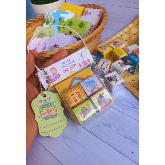 

PAKET Coklat Tenteng Mini Lebaran