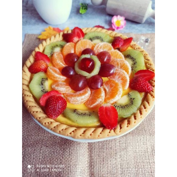 

Tart susu fruit toping buah premium/milk tart fruit/egg tart / ultah /bday