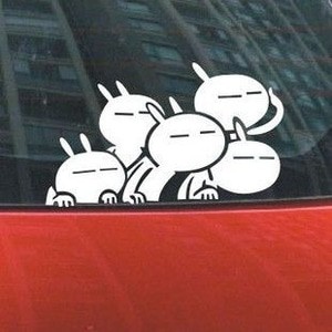 cutting stiker mobil, stiker kaca tuzki lucu