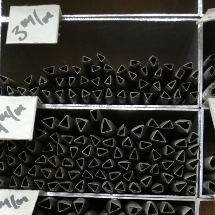 Plong Triangle Kulit 3mm - Triangle Shape Punch leather