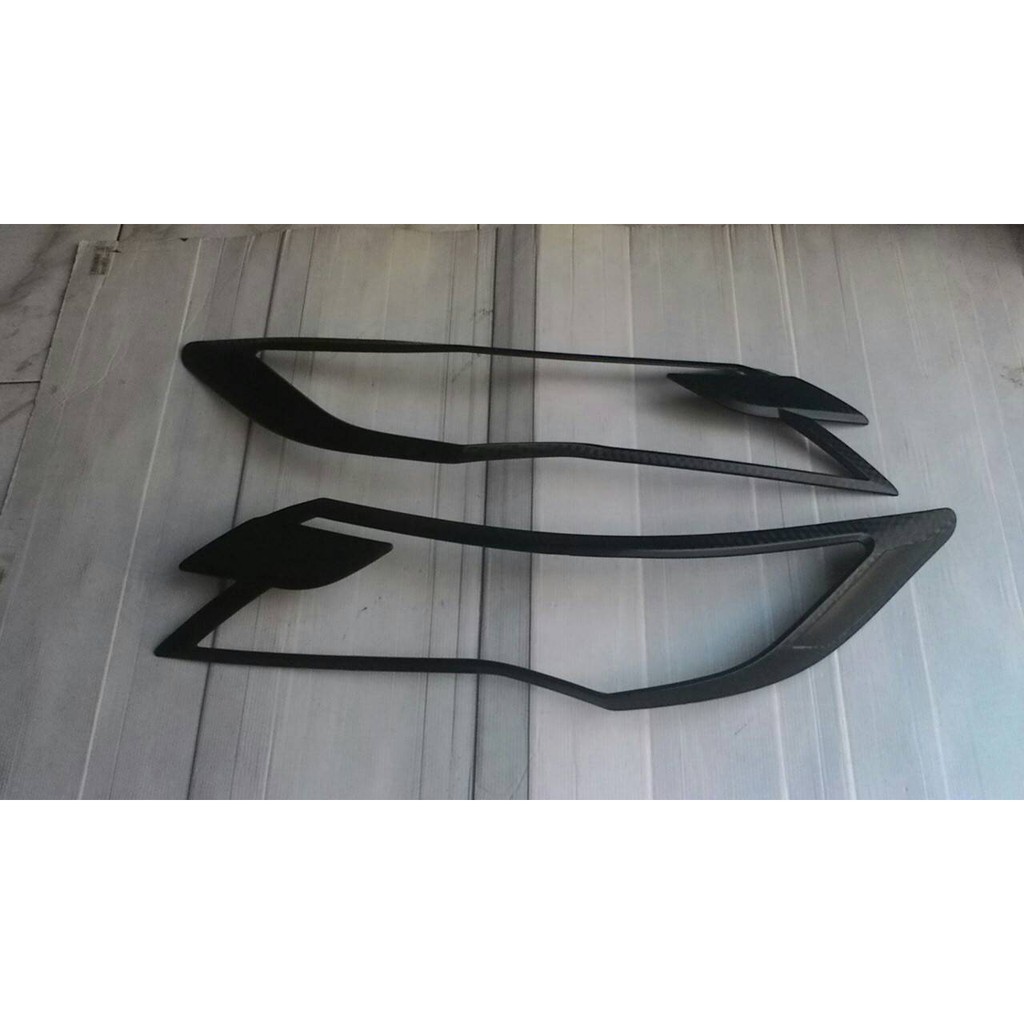 Garnish - List - Lis - Cover Lampu Depan Pajero Sport 2016 Hitam Dop