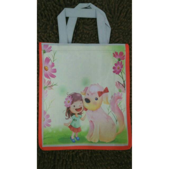 

Tas Hadiah, Tas Kado, Tas Sekolah