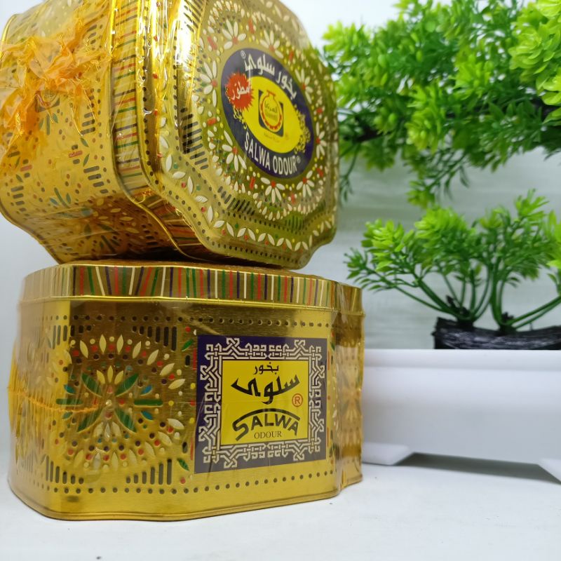 buhur bukhur bukhoor bakhoor dupa serbuk oud kayu gaharu aromaterapi salwa kaleng emas (Surati)