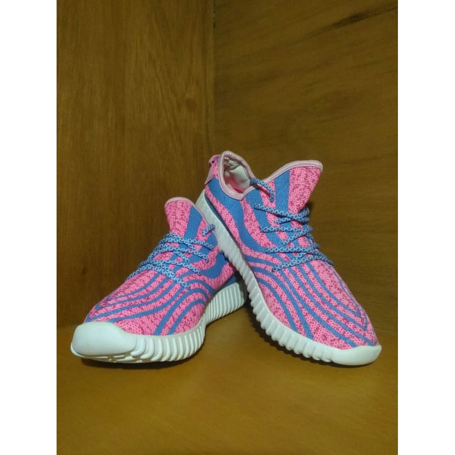 Sepatu Wanita Adidas Yeezy Yezzy YZY Grade Ori Import V2 Zebra Pink