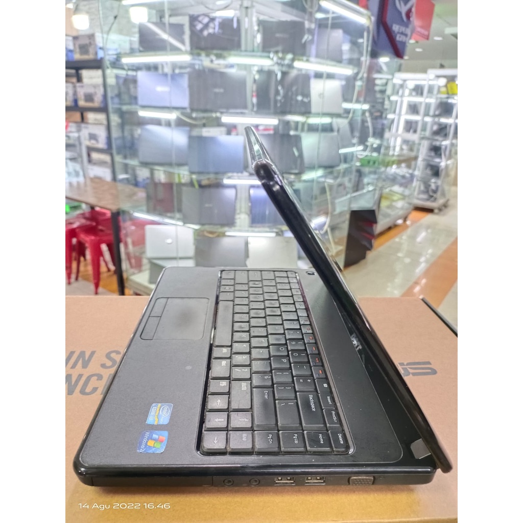 laptop second bekas  DE  n4030 core i3 ram 4gb ssd 128  murah 14 inc zoom siap pakai 1 jutaan murah 1jutaan bagus