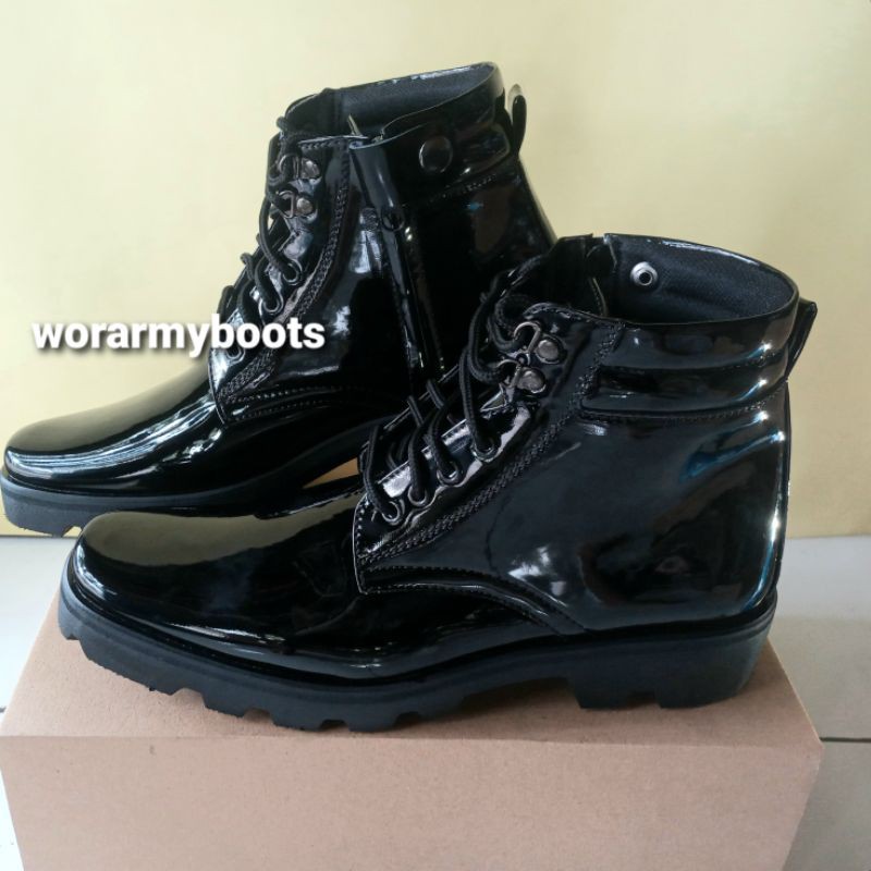 Sepatu pdh radial kilap model tali  dan resleting by Wor Army Boots