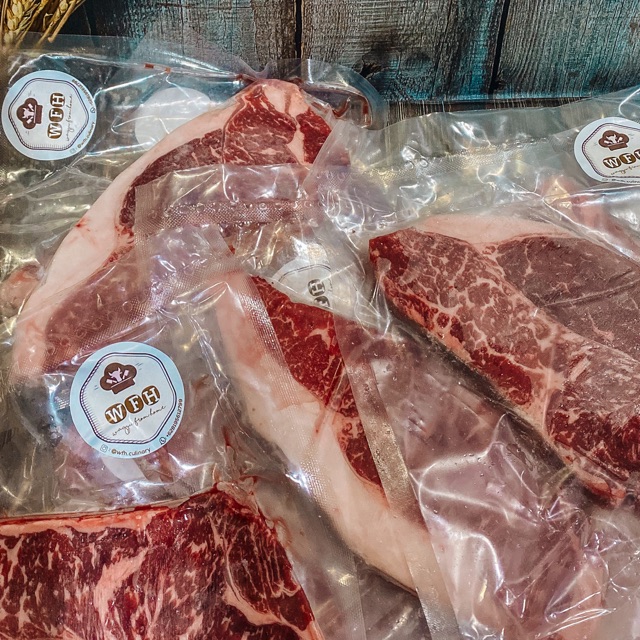 

Wagyu striploin mb3+ steak cut package