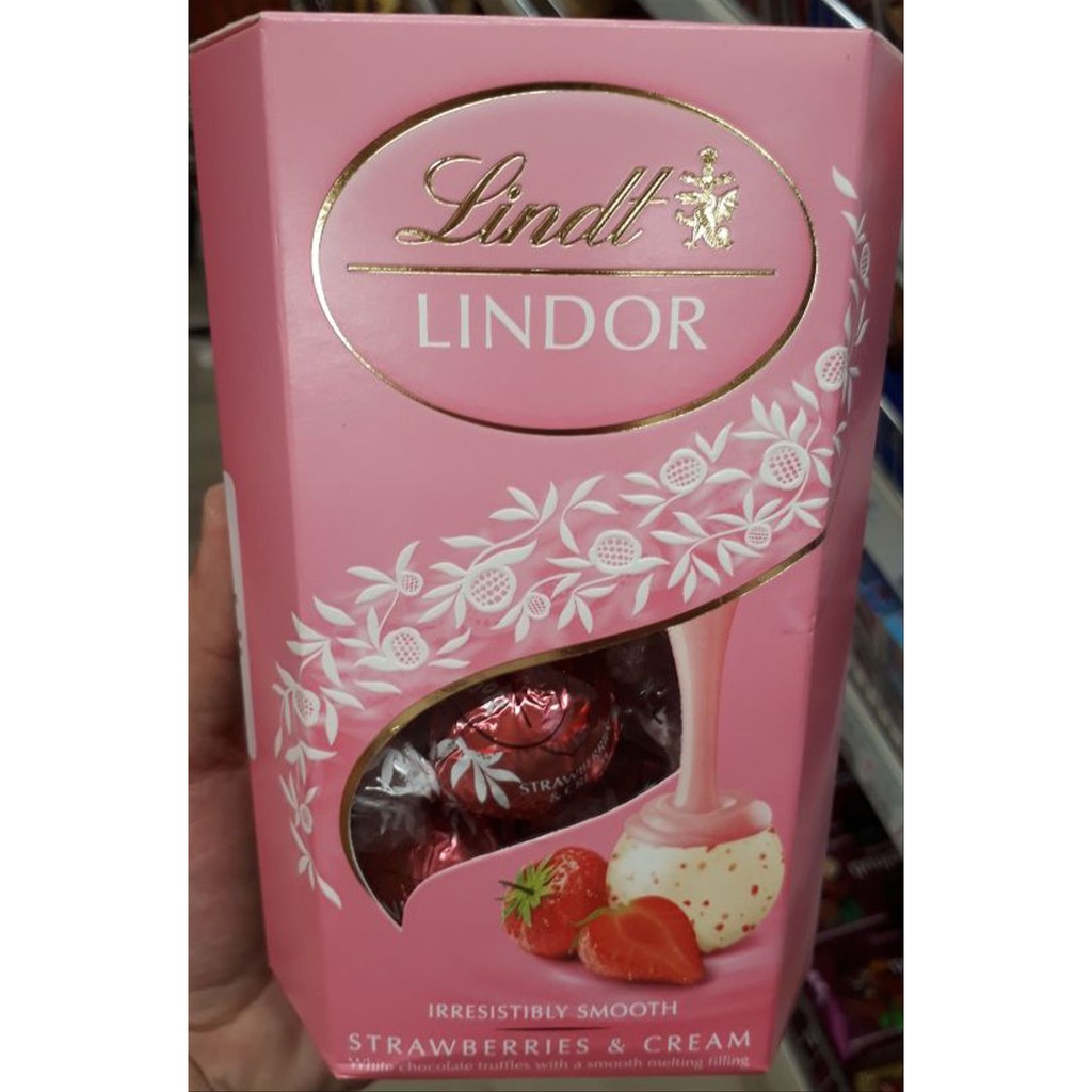 

Lindt Lindor Strawberries & cream 200 gram Bagus