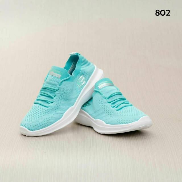 TD Sepatu Sketcher Wanita / Sneaker Sport Fashion 802