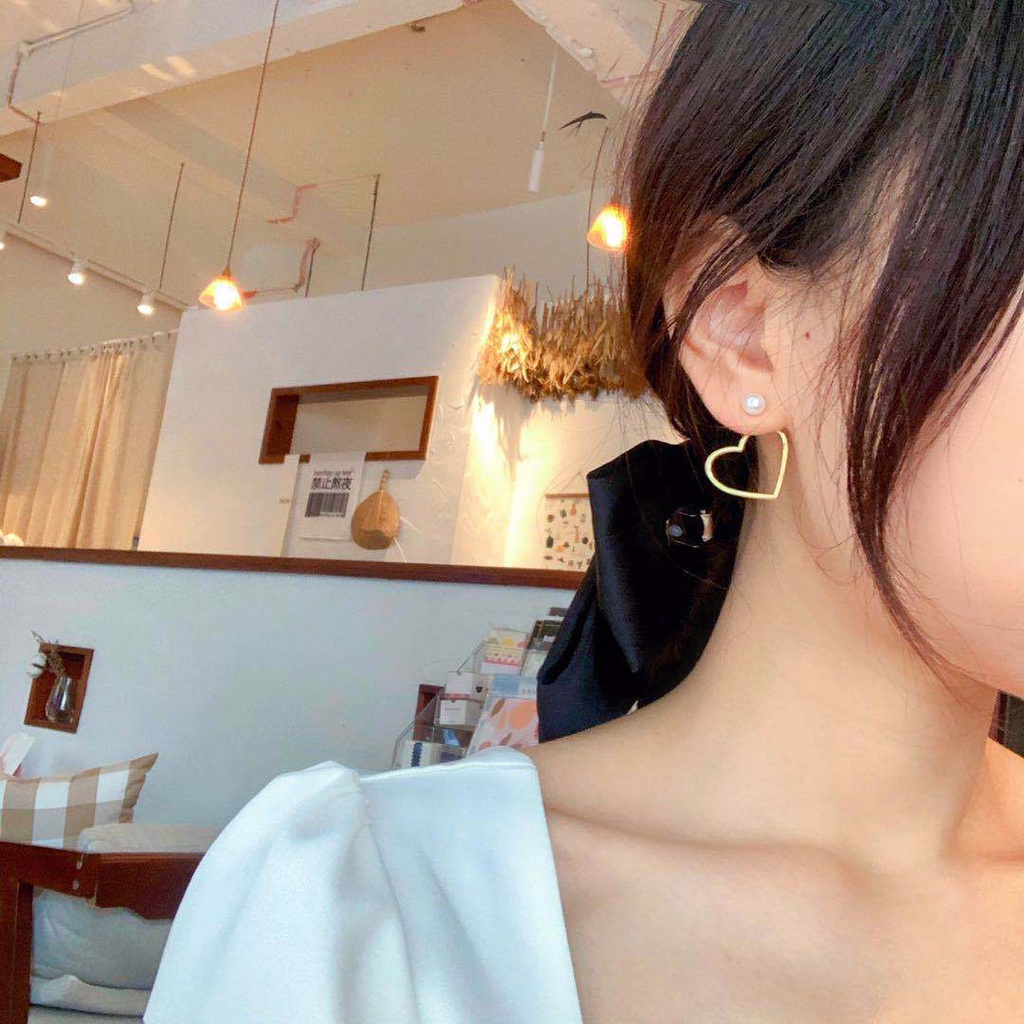 Gaya Korea hollow-out jantung pearl stud anting sterling anting-anting perak needle yang elegan gadi