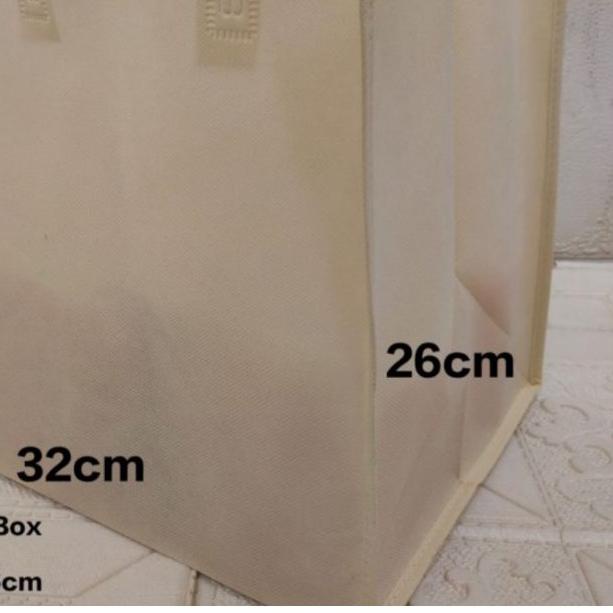 

♠ TAS SPOUNDBOUND/TAS GOODIE BAG BOX JAHIT UK.32x27x26cm. 1PAK ISI 12PCS ♂
