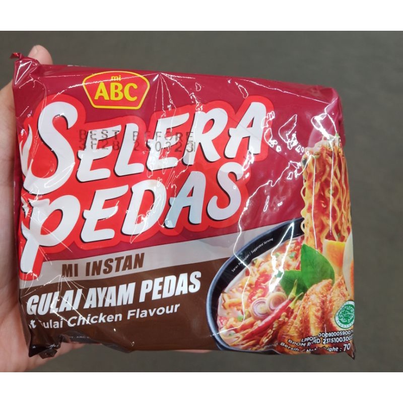

Mi ABC selera pedas mi instan gulai ayam pedas - mi instan