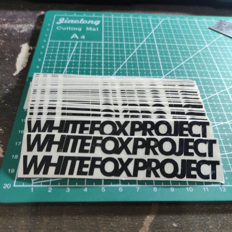 stiker WHITEFOXPROJECT 12cm