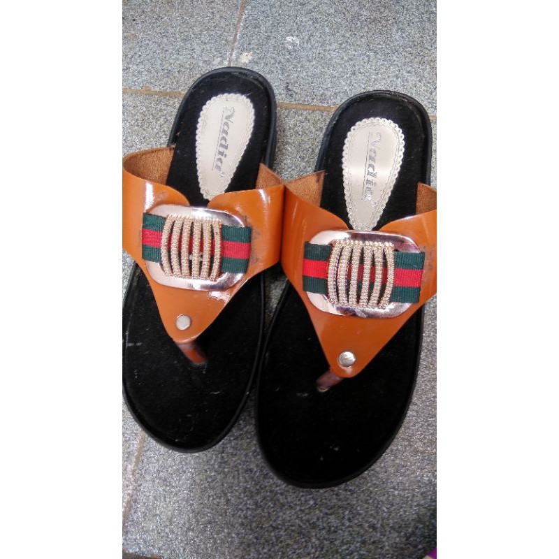 preloved sandal pesta