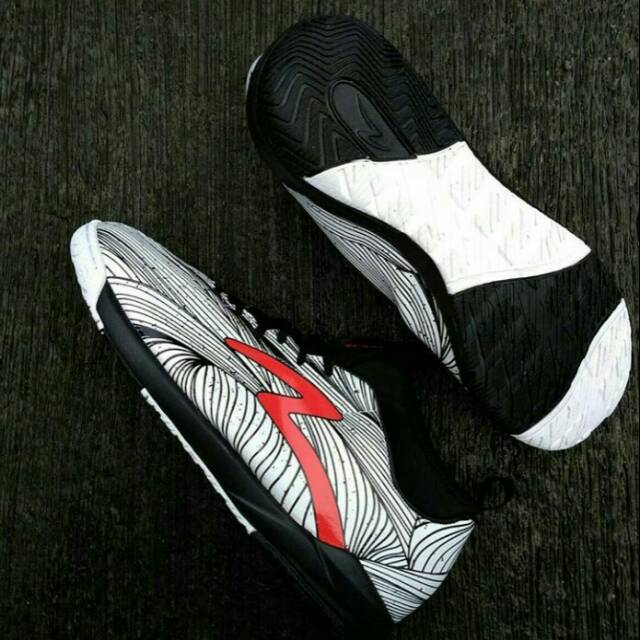 SPECS BARRICADA ULTRA IN ORI - WHITE/BLACK