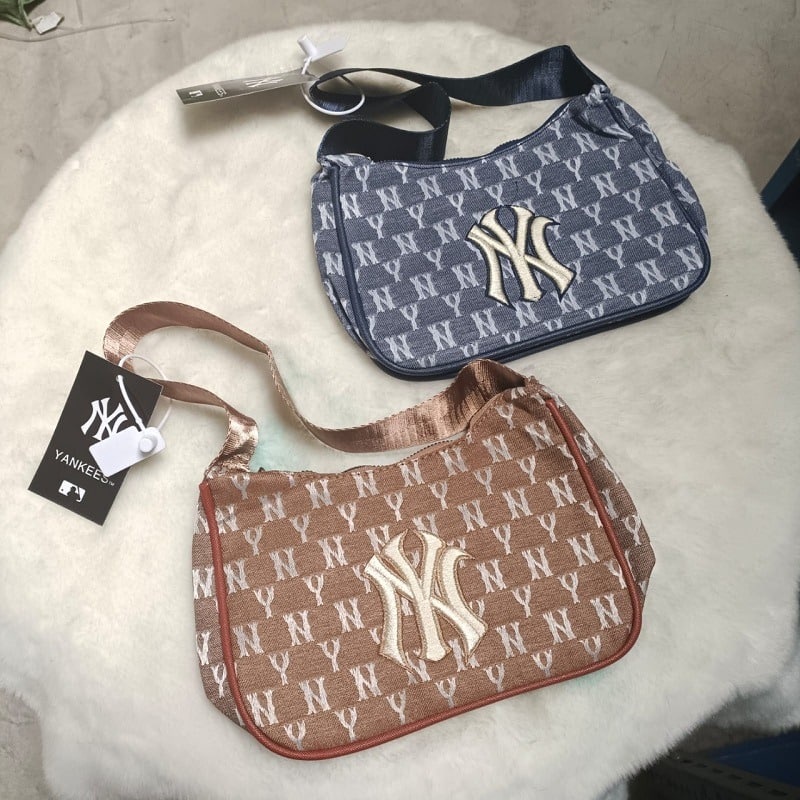 SZA8110 Tas MLB Monogram Jacquard Hobo Bag Korea Kekinian Banget Lagi Hits Terbaru Termurah Tas Wanita Import Shoulder Bag NY New York Yankees Handbag Ready Jakarta