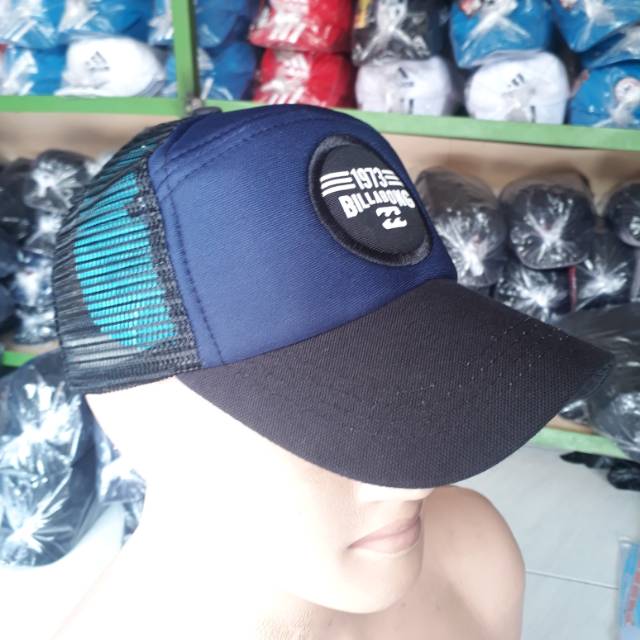 topi jaring aplikasi
