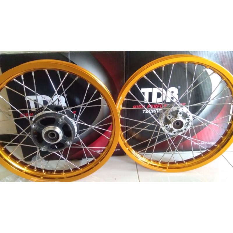veleg set tiger revo