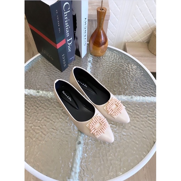 DECLARE&amp;DEE SEPATU WANITA TERBARU KIYONA