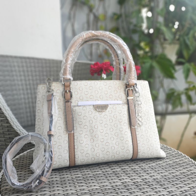 GUESS BALZANO HANDBAG