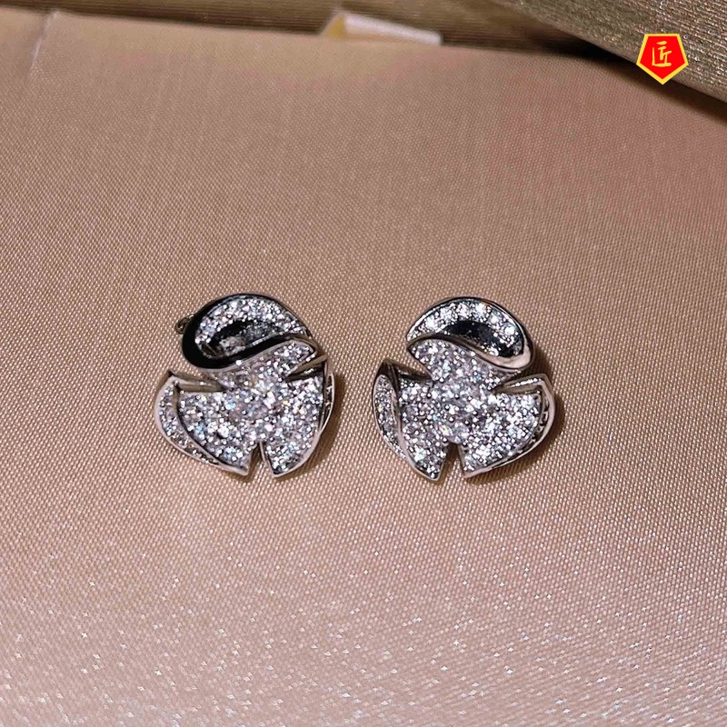 [Ready Stock]Fashion Elegant Pt950 Begonia Stud Earrings