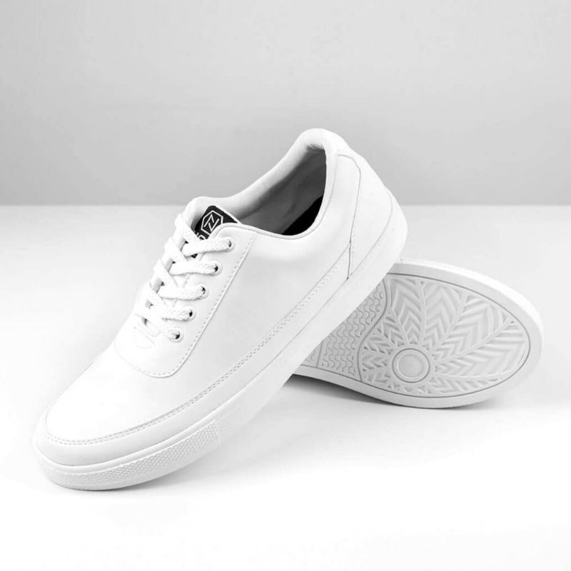 Sepatu NAZ pria dan wanita