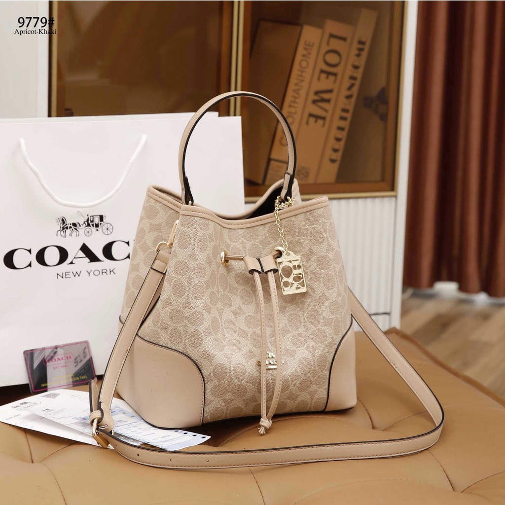 Signature Bucket Bag Top Handle Shoulder Bag 9779