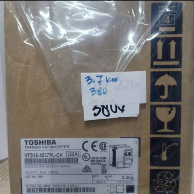 INVERTER TOSHIBA 3,7KW 380V 5HP/INVERTER TOSHIBA VFS15-4037PL-CH 3,7KW 380V 5HP