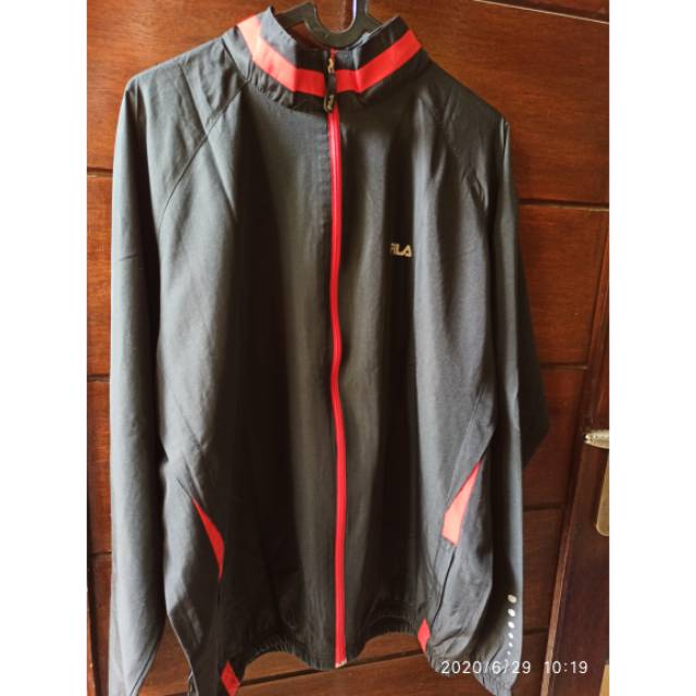 PRELOVED Jaket laki2 merk FILA original. UK.XL ,