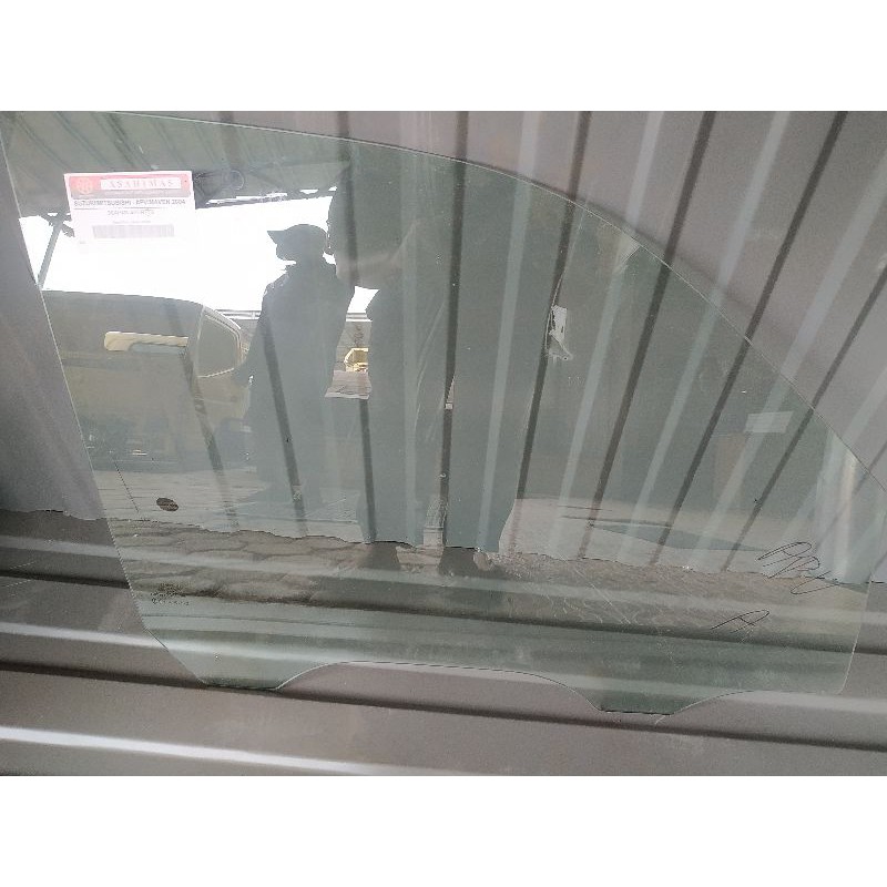 KACA PINTU DEPAN SUZUKI APV