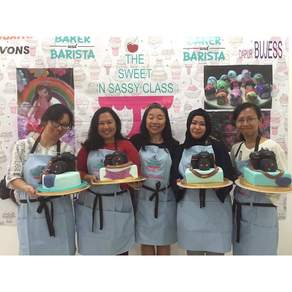 Celemek / Apron Cake Style Dewasa All Size