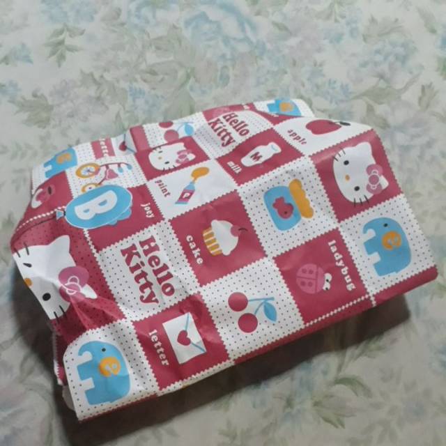 

Kertas bungkus kado