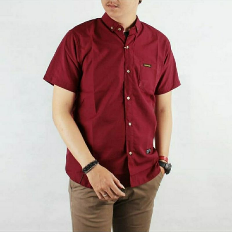 Kemeja Lengan Pendek /Kemeja Polos / Kemeja Slimfit / Kemeja Casual Pendek PUTIH