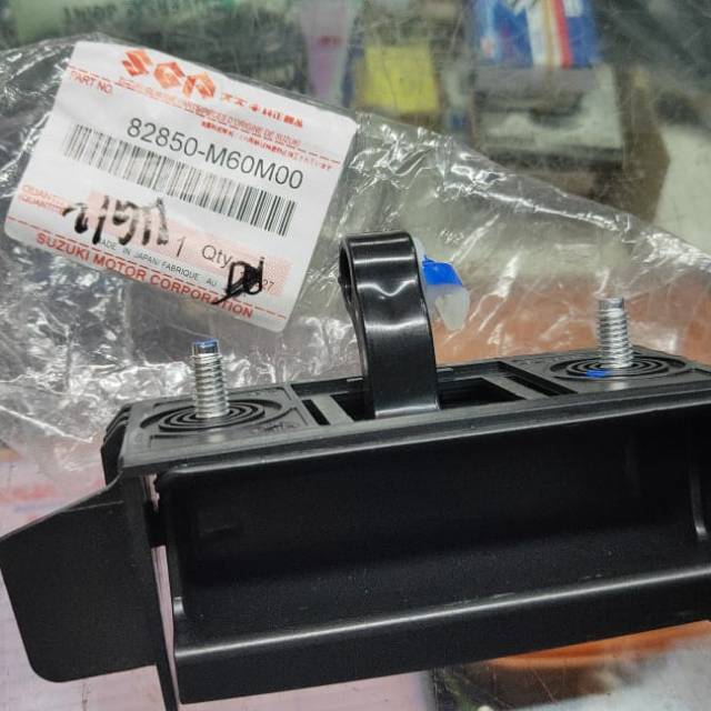 Handle bagasi Ertiga GX original