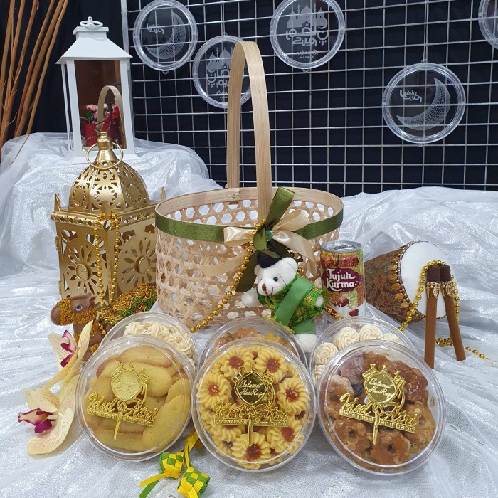 

Paket box hampers lebaran kue kering toples murah 64