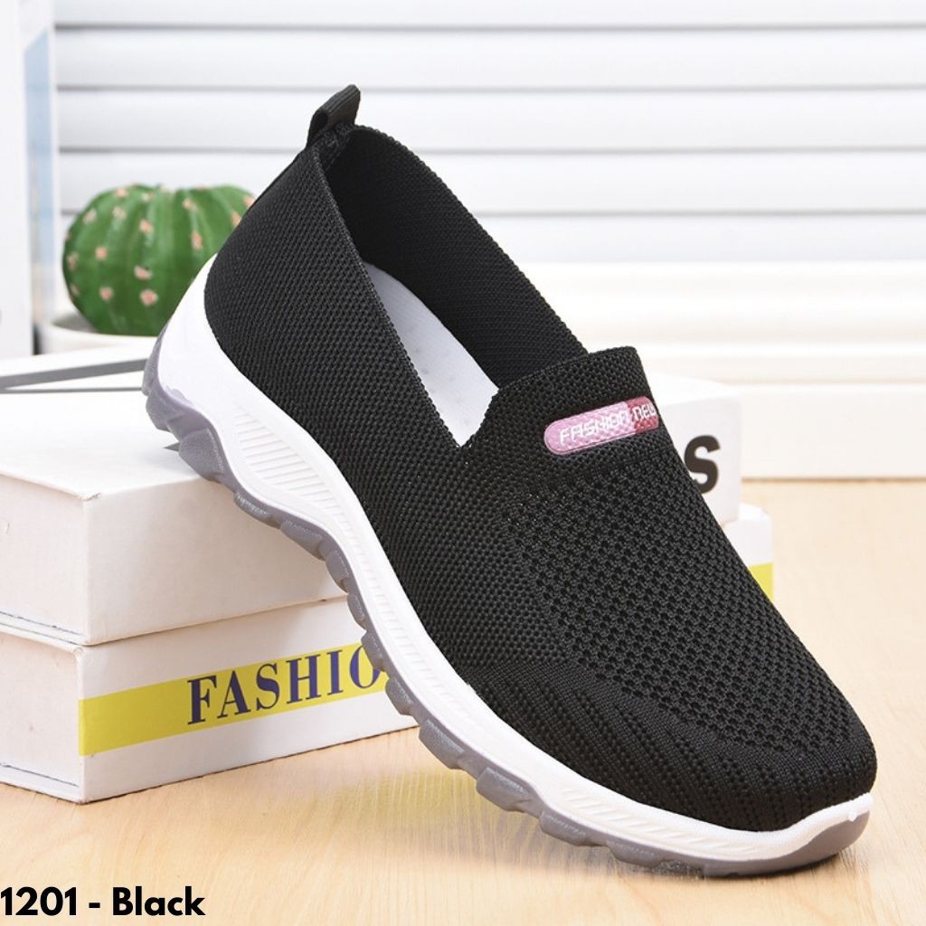 SEPATU SNEAKERS WANITA TANPA TALI COCOK OLAHRAGA OOTD HARIAN KUALITAS BAGUS NYAMAN ANTI SLIP 1201X